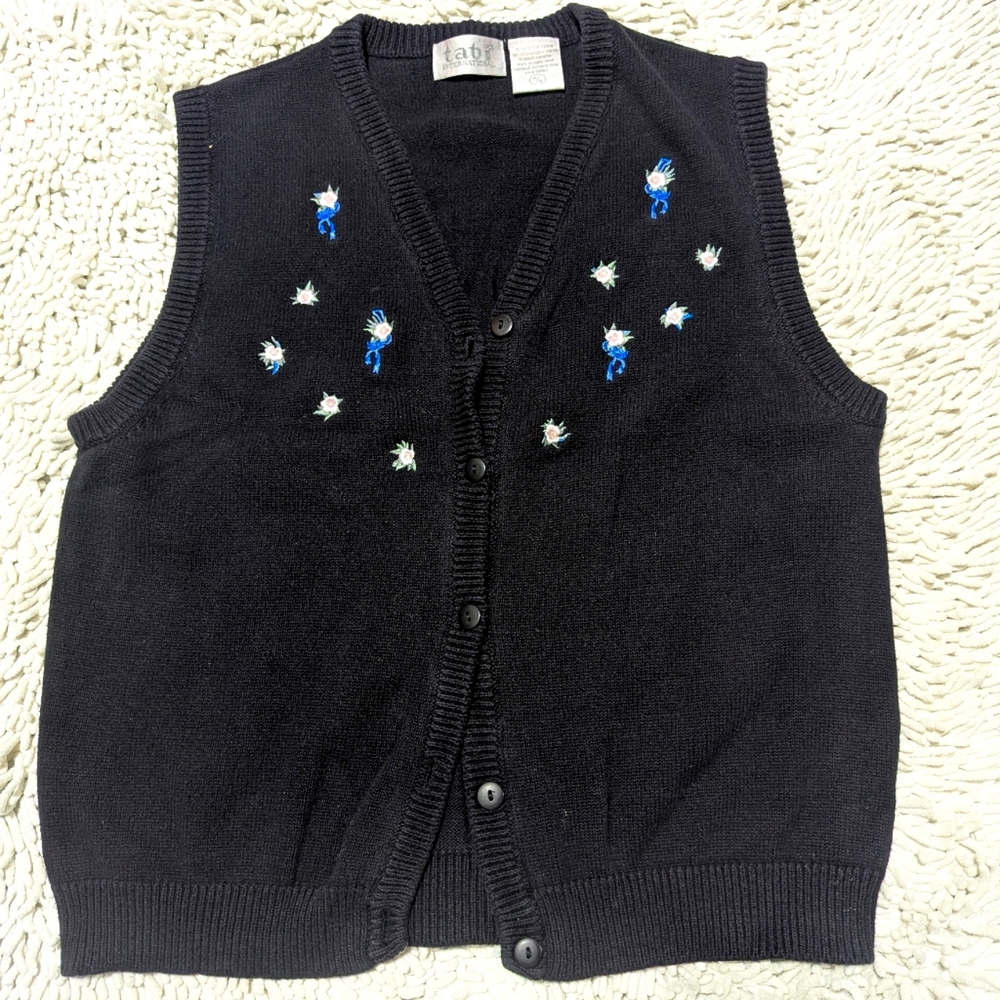 Tabi International Black Floral Sweater Vest- Size Medium